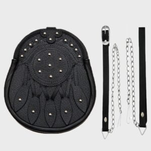 Studded Targe Celtic Knot And Black Leather Sporran