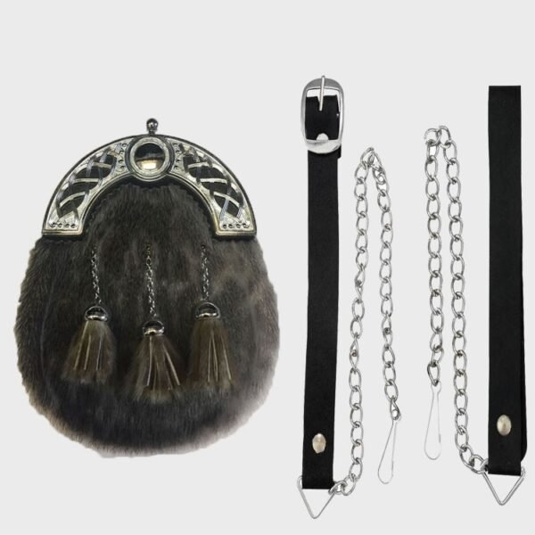 Black Traditional Seal Skin Sporran