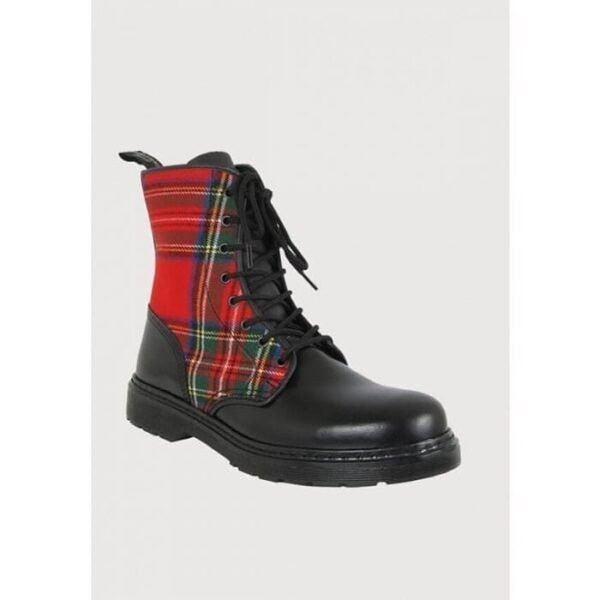 Traditional leather ghillie Brouge shoes