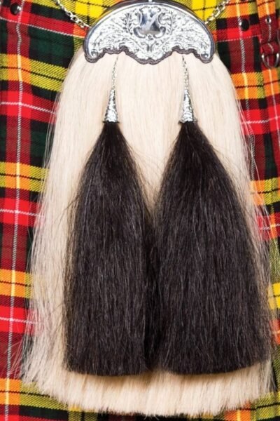 Black And White Leather Cantle Chrome Horse Hair Sporrans